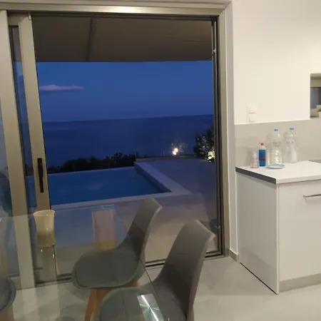 Anatoli Villa
